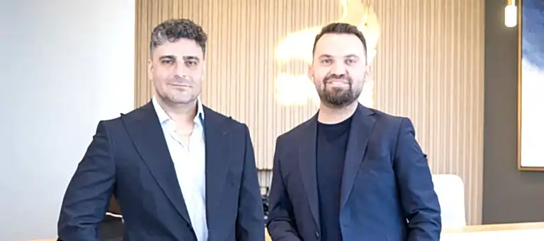 Smile Hair Clinic: TEMOS’tan A-Rated Sertifika Alan Dünyadaki İlk Saç Ekimi Kliniği